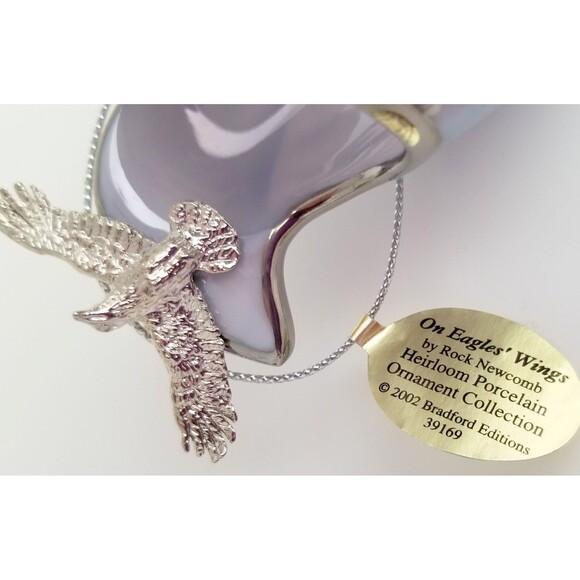 American Treasure Bradford Collection 2002 Porcelain Eagle Holiday Ornament - Picture 8 of 9